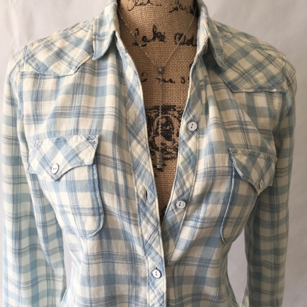 Gap button down flannel shirt